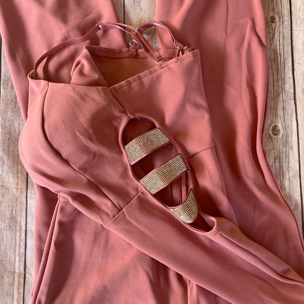Mauve Romper with Rhinestone Cutouts - Picture 4 of 5
